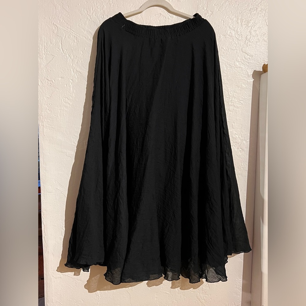 Black Faux Linen Skirt | Medium/ Large